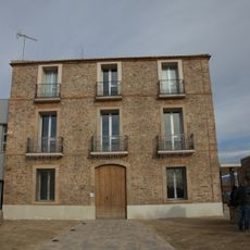 Biblioteca Ca l'Oliveres