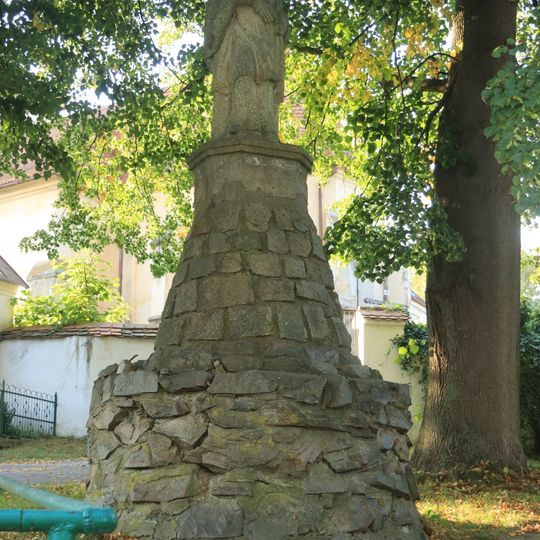 Socha sv. Jana Nepomuckého v Onšově