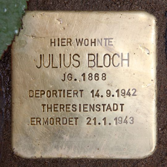 Stolperstein dedicated to Julius Bloch