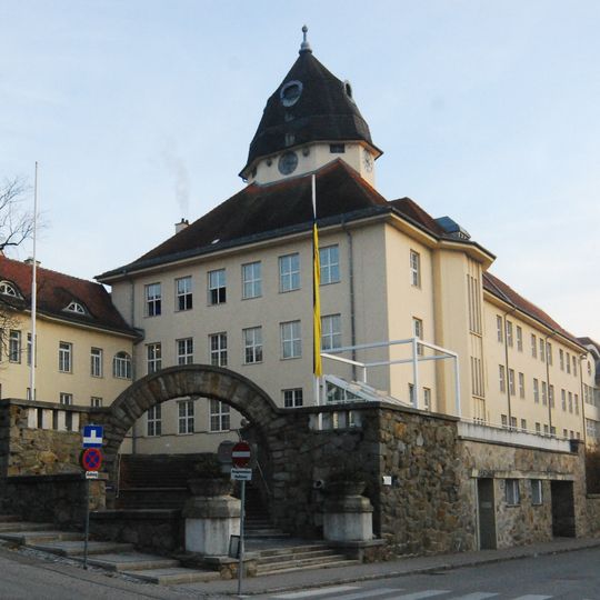 Bundesgymnasium und Bundesrealgymnasium Hollabrunn