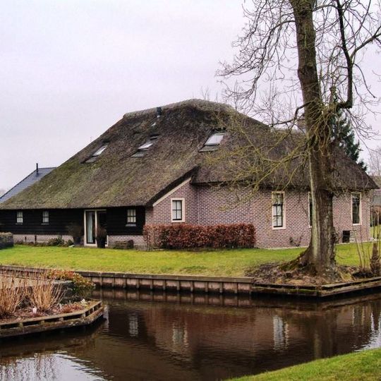 Binnenpad 15,  8355BP  Giethoorn