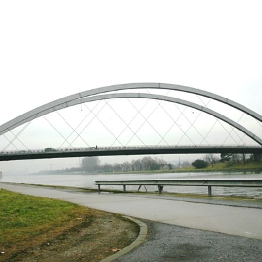 Brug bij Haccourt