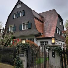 Haus Hengstbachanlage 6