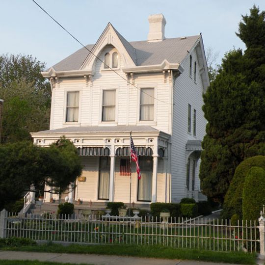 141 Mayflower Street