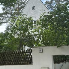 Wohnhaus und Garage Kammgasse 20