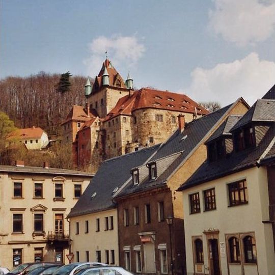 Wohnhaus in halboffener Bebauung und Ecklage Markt 7