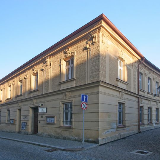 Jiřího z Poděbrad 303/12