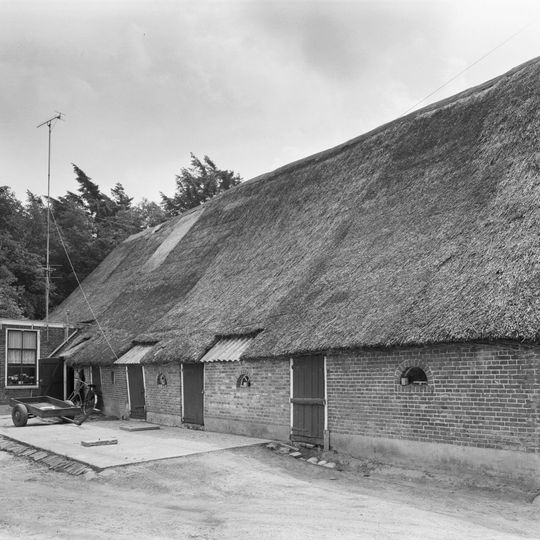 Hooimaatsdijk 2, Echten