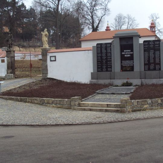 Pomník padlým v 1.světové válce v Lužické ulici v Mimoni