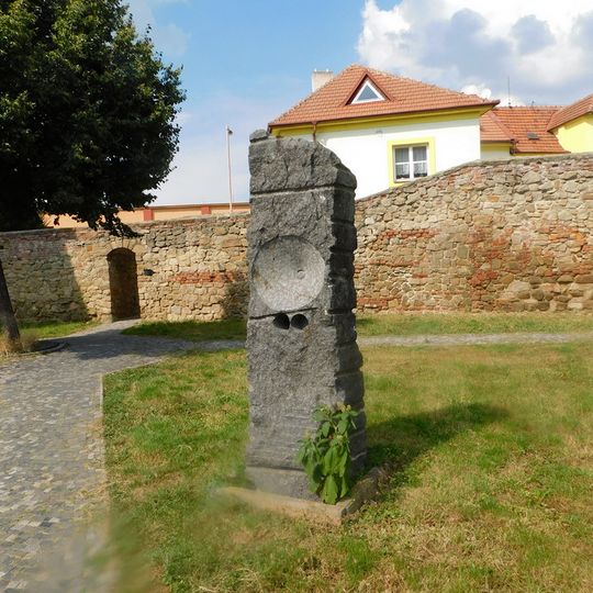 Plastika u Galerie Slováckého muzea v Uherském Hradišti