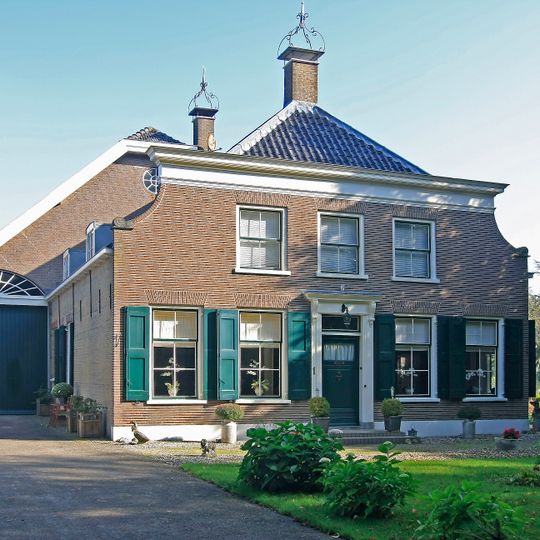 Hoflaan 1, Mijnsheerenland