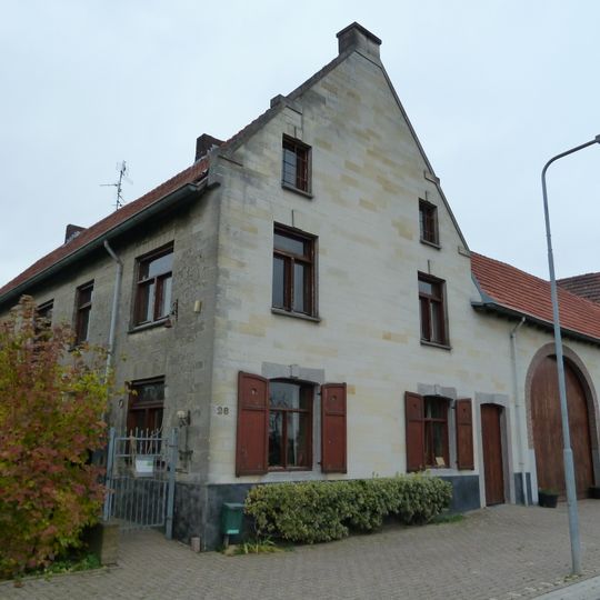 Kampstraat 28, Arensgenhout