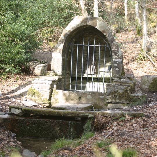 Calvaire-fontaine de Saint-Conval
