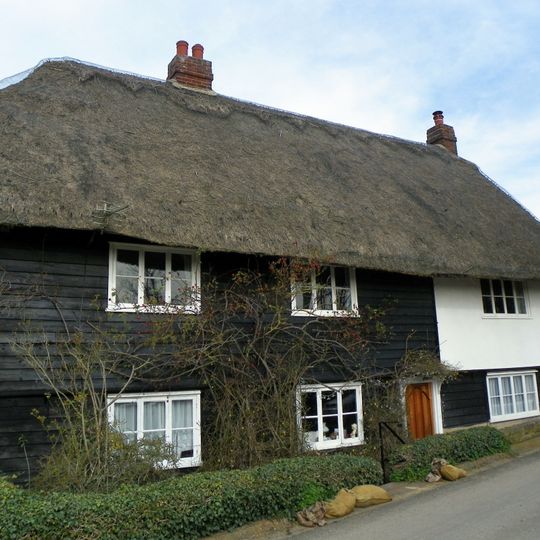 Elia Cottages