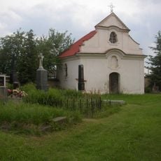 Kaple na hřbitově v Zálezlicích