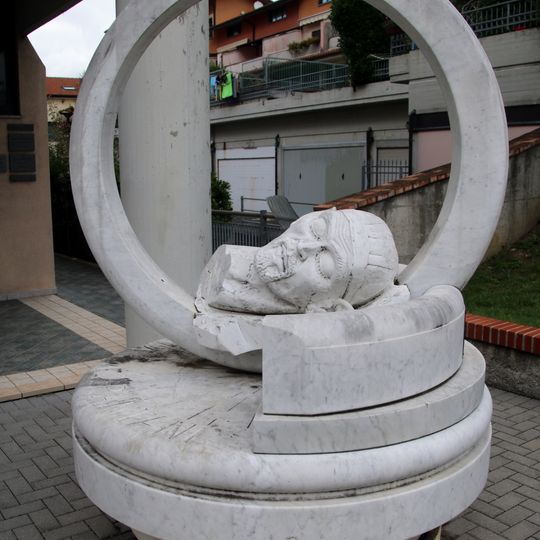 Monumento a Marco Pantani