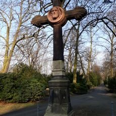 Luckner Cross