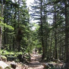 Barr Trail