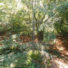 Kříž u rozcestí cest k Cihelně a k hradišti Na Skále u Kounic