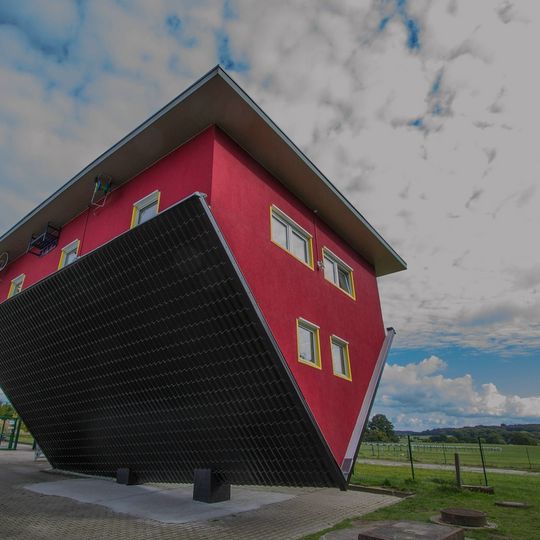 Haus auf dem Kopf