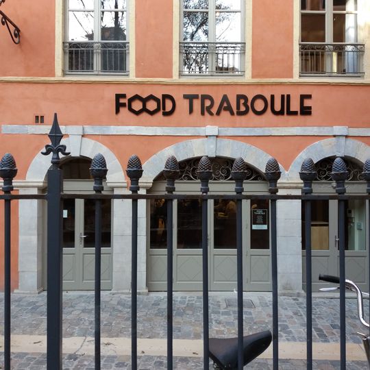 Food Traboule