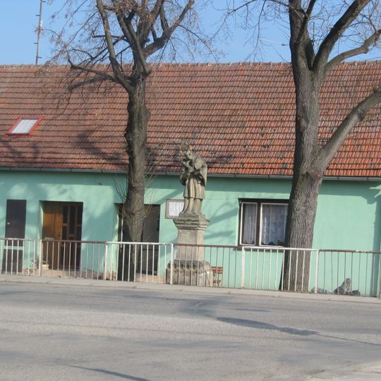 Socha sv. Jana Nepomuckého