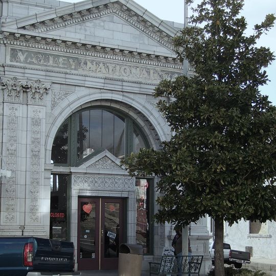 Gila Valley Bank and Trust Building