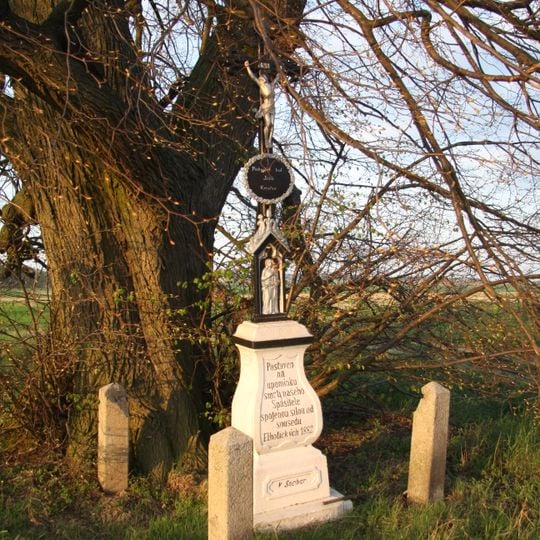 Kříž u Lip u Lhotic