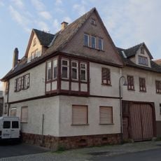 Arnsburger Straße 11