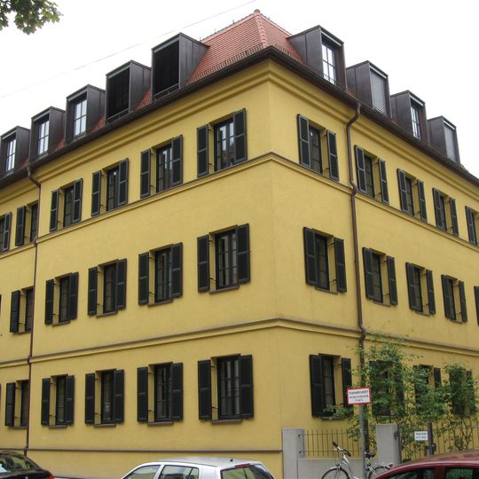 Mietshaus