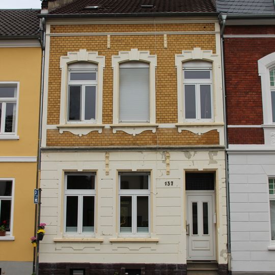 Adrianstraße 137