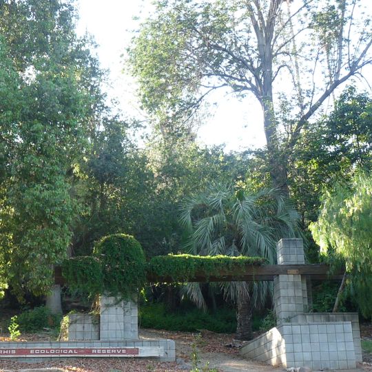 Campus de Cal Poly Pomona y reserva ecológica Voorhis