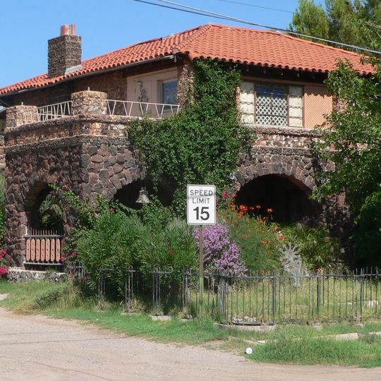 Copper Bell Bed and Breakfast