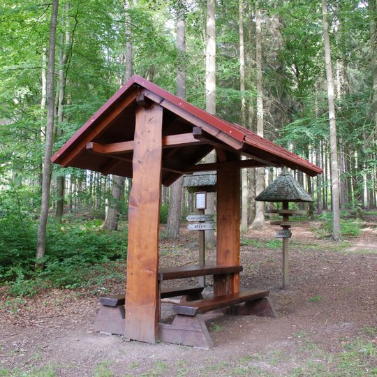 U krmítka drobného ptactva