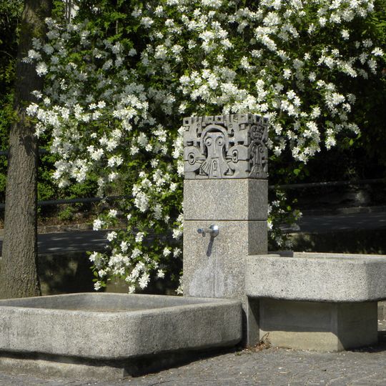 Brunnen Ortsplatz St. Magdalena