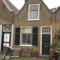 Vingerling 29, Middelharnis