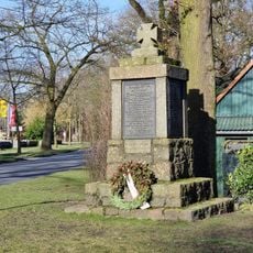 Kriegerdenkmal Helvesiek