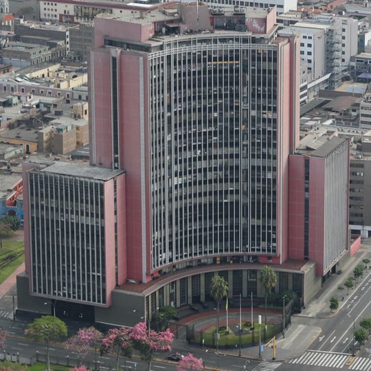 Edificio Javier Alzamora Valdez