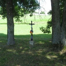 Kříž západně od Božejova