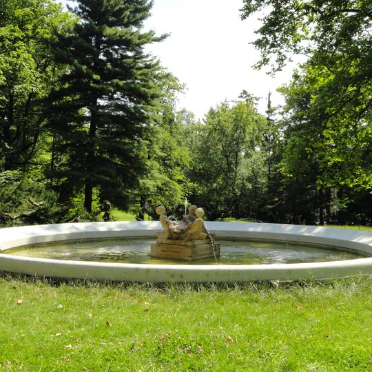 Stadtpark und ehemaliges städtisches Gartenamt Am Stadtpark, westlich und östlich der Dr.-Kahlbaum-Allee