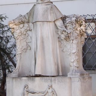 Statue of Gregor Mendel (Brno)