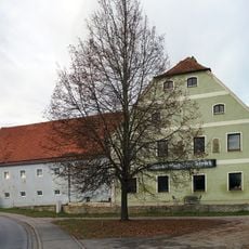 Ehemalige Brauerei und Wirtshaus, ehemalige Salzniederlage, 17. Jahrhundert