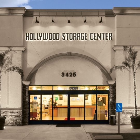 Hollywood Storage Center of Thousand Oaks