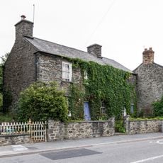 Pwllhobi House