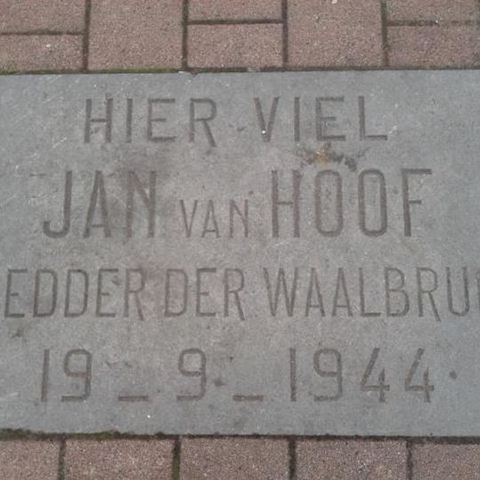 Herdenkingssteen Jan van Hoof