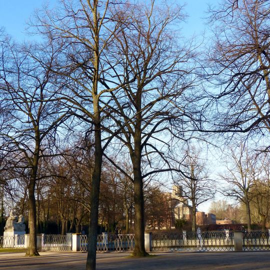 Karl-Schwering-Platz