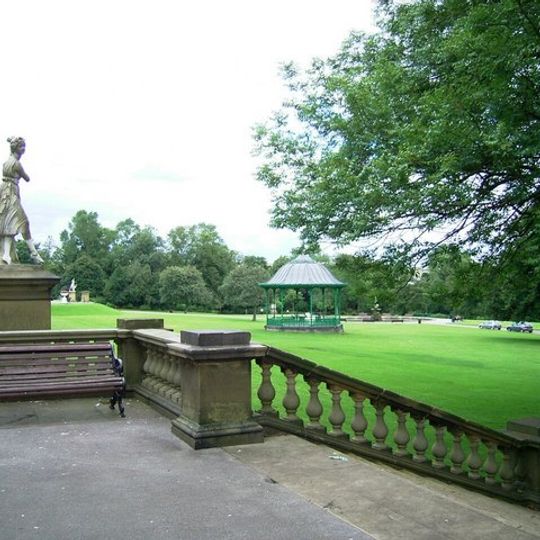 Platform at south end of terrace in People's Park with urn