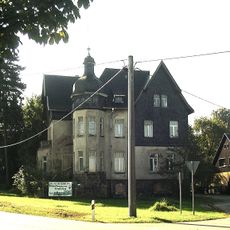 Villa mit Park (Gartendenkmal) und Einfriedung Energieweg 1