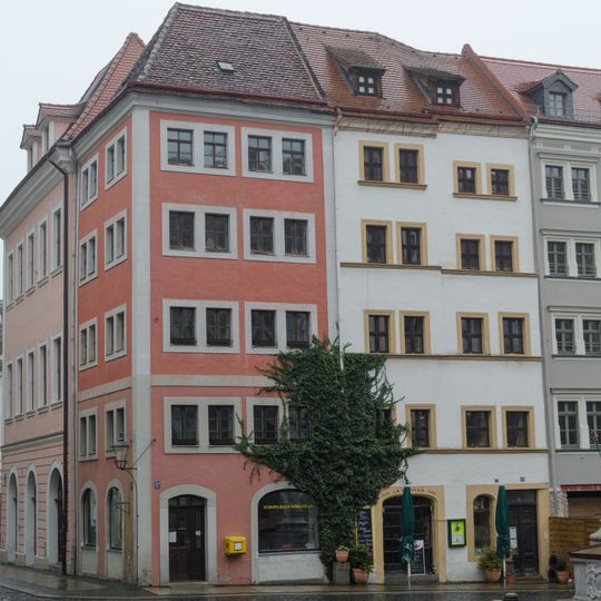 Wohnhaus mit Laden in geschlossener Bebauung, Eckhaus Untermarkt 9