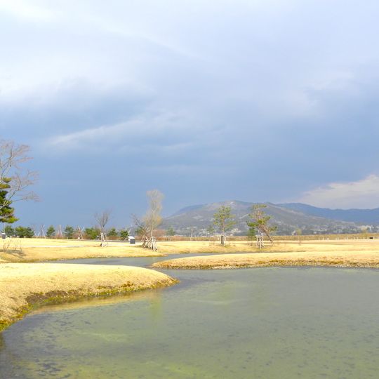 Yanagi no gosho Iseki